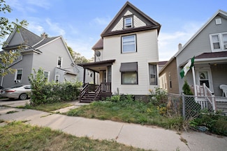 309 N 37th St, Milwaukee, WI 53208