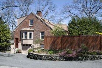 34 Roundwood Rd, Newton Upper Falls, MA 02464