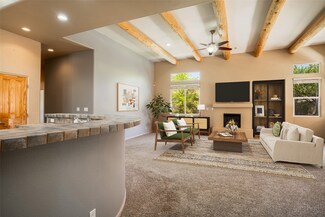 81 Canada Del Rancho, Santa Fe, NM 87508