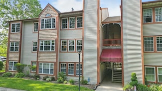 46 Trotters Ln, Galloway, NJ 08205