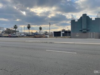 205 N Chester Ave, Bakersfield, CA 93308
