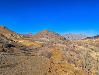 33497 Ocotillo Ave, Terlingua, TX 79852