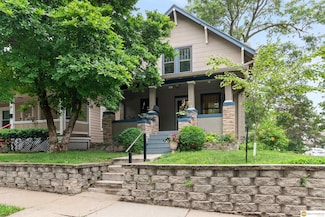 331 N 32nd St, Lincoln, NE 68503