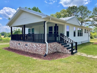 2385 Mowdy Rd, Walnut Grove, MS 39189