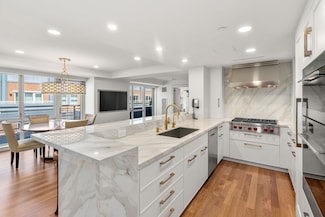 4 Battery Wharf Unit 4604, Boston, MA 02109