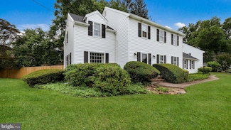1301 Moon Dr, Yardley, PA 19067
