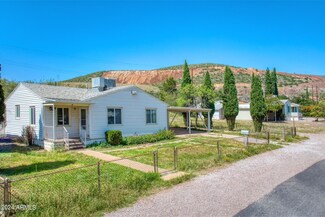 19 Lowell Ave, Bisbee, AZ 85603