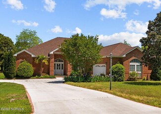 5917 Santo Domingo Ct, New Bern, NC 28560