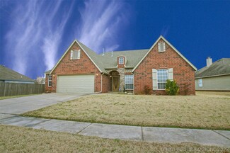 4305 S Oak Ave, Broken Arrow, OK 74011