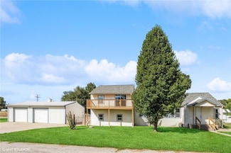 605 Libel St, Wathena, KS 66090