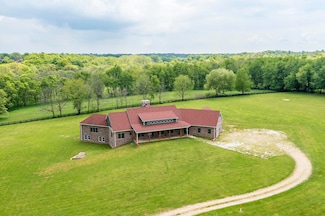 1599 Woodlake Rd, Midway, KY 40347