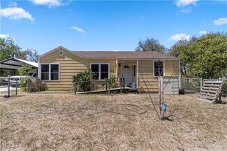 615 Iowa St, Mercedes, TX 78570