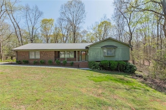 1505 Wildlife Cir, Lexington, NC 27292