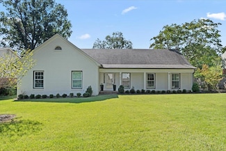 6383 Wood Bridge Rd, Memphis, TN 38119