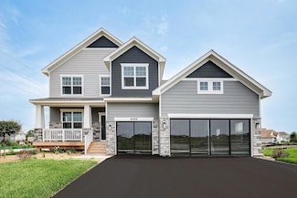 4644 Percheron Blvd, Chaska, MN 55318