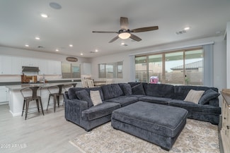 8513 N 172nd Ln, Waddell, AZ 85355