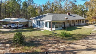 233 Douglas Rd, Grayson, LA 71435