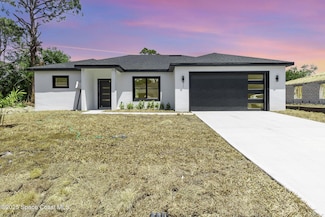 435 Goldsmith Ave NW, Palm Bay, FL 32907