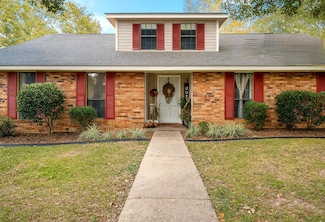 103 Wellington Cir, Hattiesburg, MS 39402