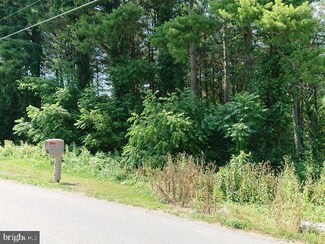 62 Valley St, Glen Rock, PA 17327