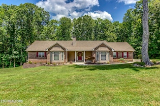 308 Quail Hollow Ln, Clinton, TN 37716