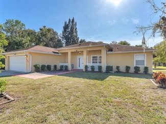465 2nd Ave, Labelle, FL 33935