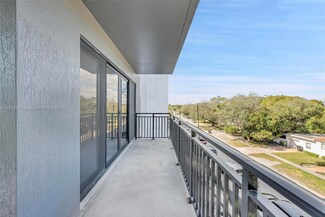 840 NE 130th St Unit 300, North Miami, FL 33161
