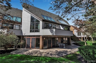 20 Harbour Pointe Common Unit 24, Buffalo, NY 14202