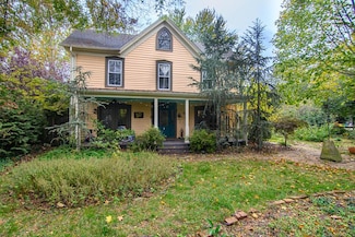 43 King St, Onancock, VA 23417