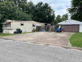 2118 Arlington Park Blvd, Owensboro, KY 42303