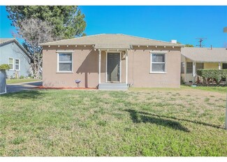 1042 W 25th St, San Bernardino, CA 92405