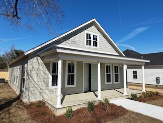 204 Lester St, Thomasville, GA 31792
