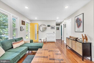 6511 Berkshire Dr, Alexandria, VA 22310