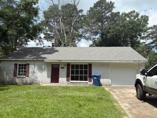 2010 Allison St, Leesville, LA 71446