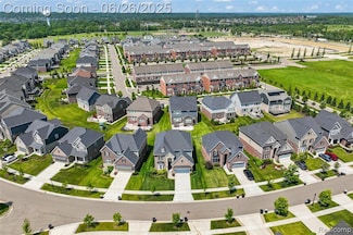 47780 Fieldstone Dr, Northville, MI 48168