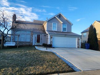 3319 Bellerive Dr, Pickerington, OH 43147