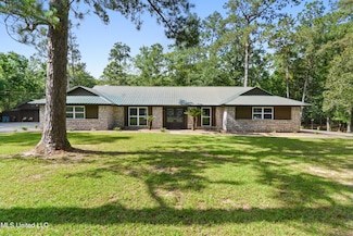 17508 John Cumbest Rd, Moss Point, MS 39562