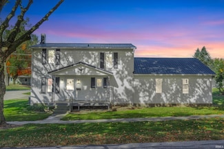 701 E South St, Albion, IN 46701