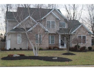 5308 Middlebury Ct, Sheffield Village, OH 44054