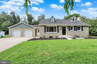 1104 Moulstown Rd N, Hanover, PA 17331