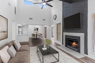 7003 Pouter Dr, Houston, TX 77083