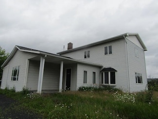 586 Main St, Madawaska, ME 04756