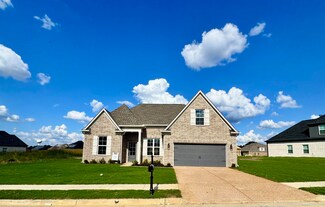 5512 Briardale Dr, Memphis, TN 38125