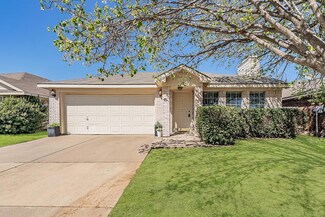 713 Nelson Place, Burleson, TX 76028
