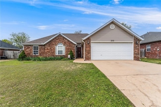 202 Shane Dr, Centerton, AR 72719