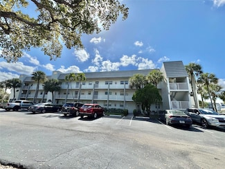 8100 Sunrise Lakes Blvd Unit 212, Sunrise, FL 33322