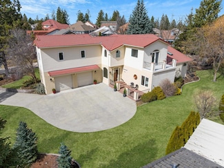 2078 S Parkwood Cir, Spokane, WA 99223