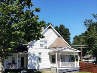 208 N 6th St, Rockport, IN 47635
