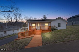 1106 Grove St, Elizabethton, TN 37643