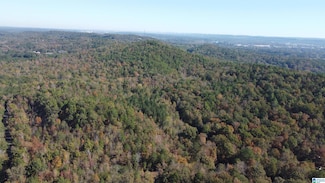 5156 Mountain Valley Rd, Hueytown, AL 35023